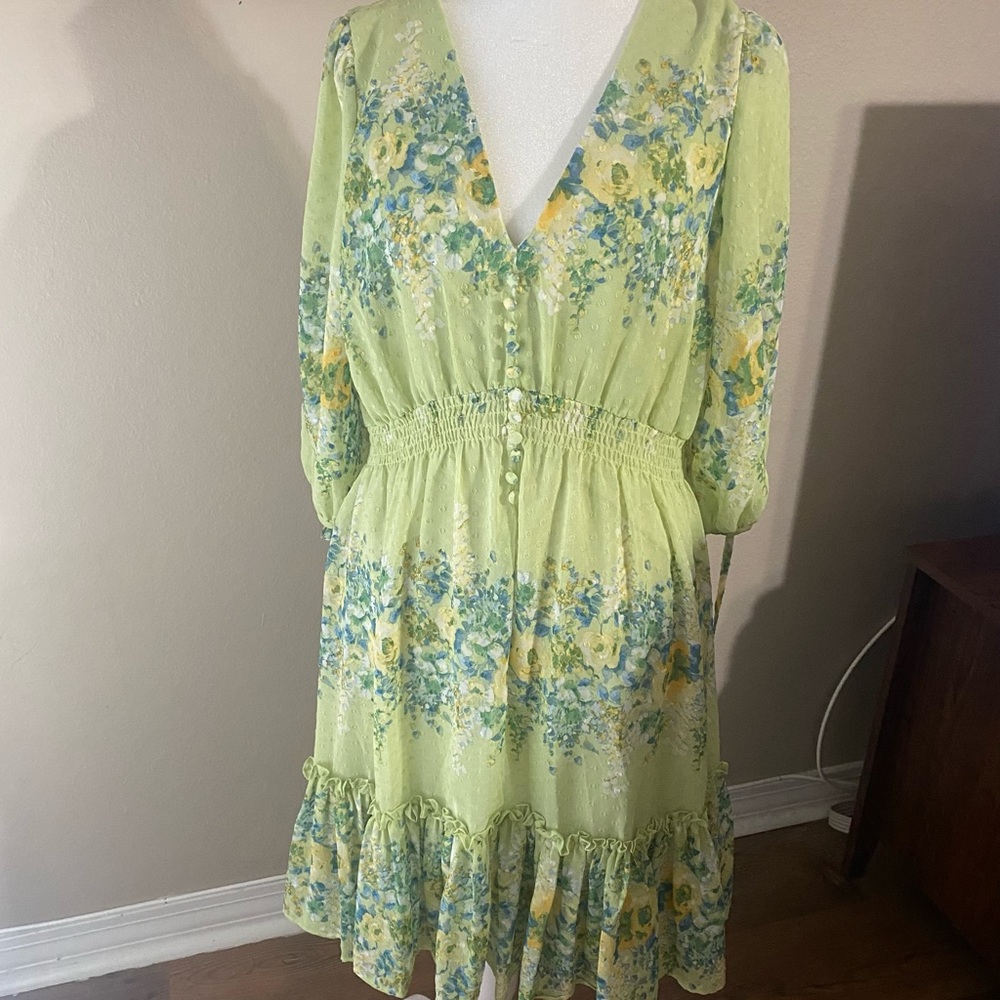 Taylor Green & Yellow Floral Dress Size 8 Smocked Waist Lined Ruffle Hem Spring